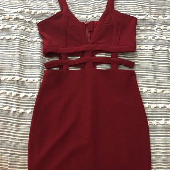 Tobi Cage Bodycon Dress - Picture 3 of 6